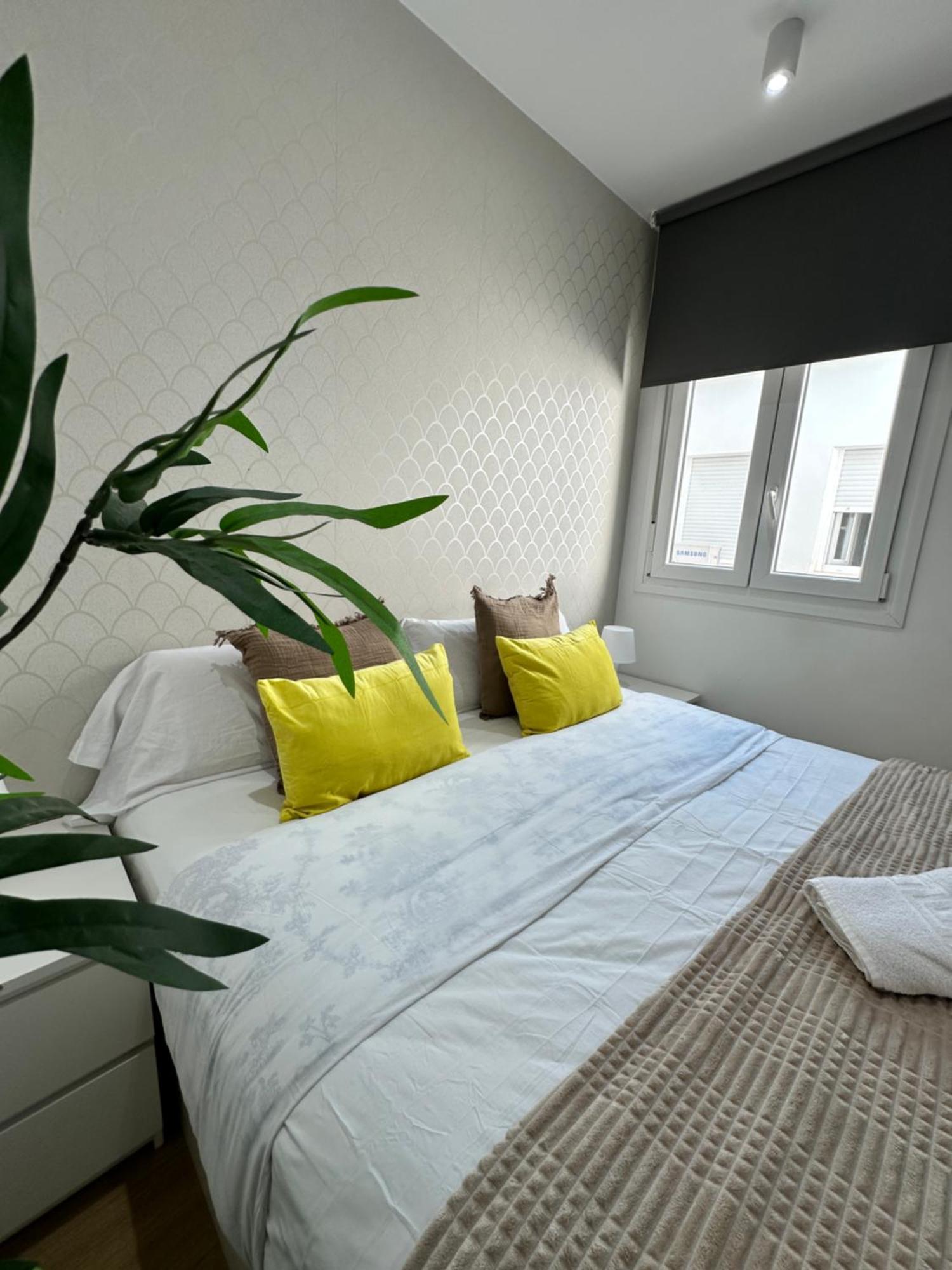 Capuchinos Deluxe Apartment Malaga Exterior photo